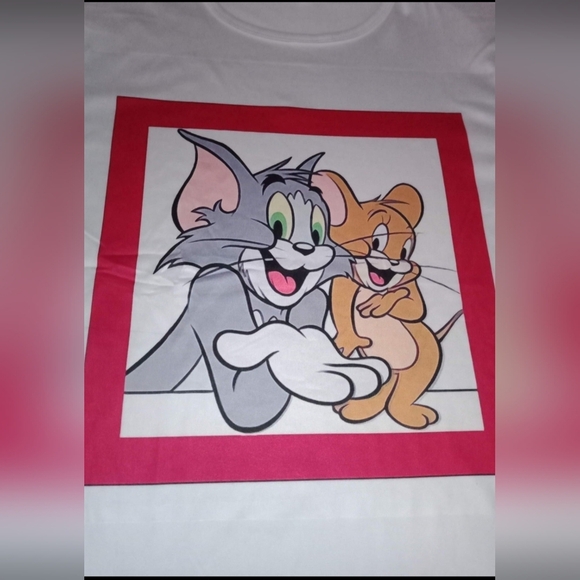 NWOT Tom and Jerry short sleeve Fashion Top Medium Xlarge XXlarge and 3XL - Picture 1 of 1